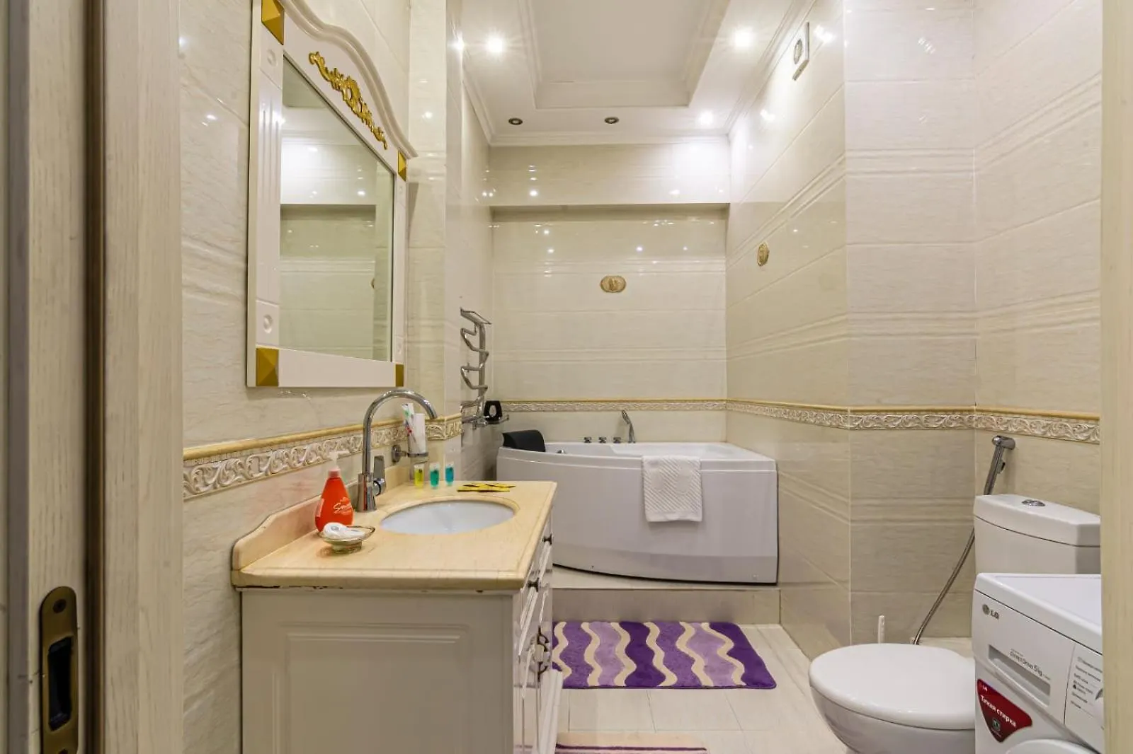 Afd Plaza Apartment Almaty
